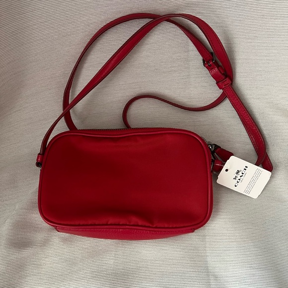 Small Coach Crossbody - Picture 7 of 10